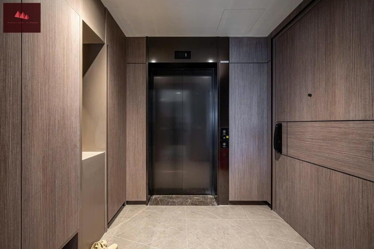 Metropole Luxury - Vip Apartment *